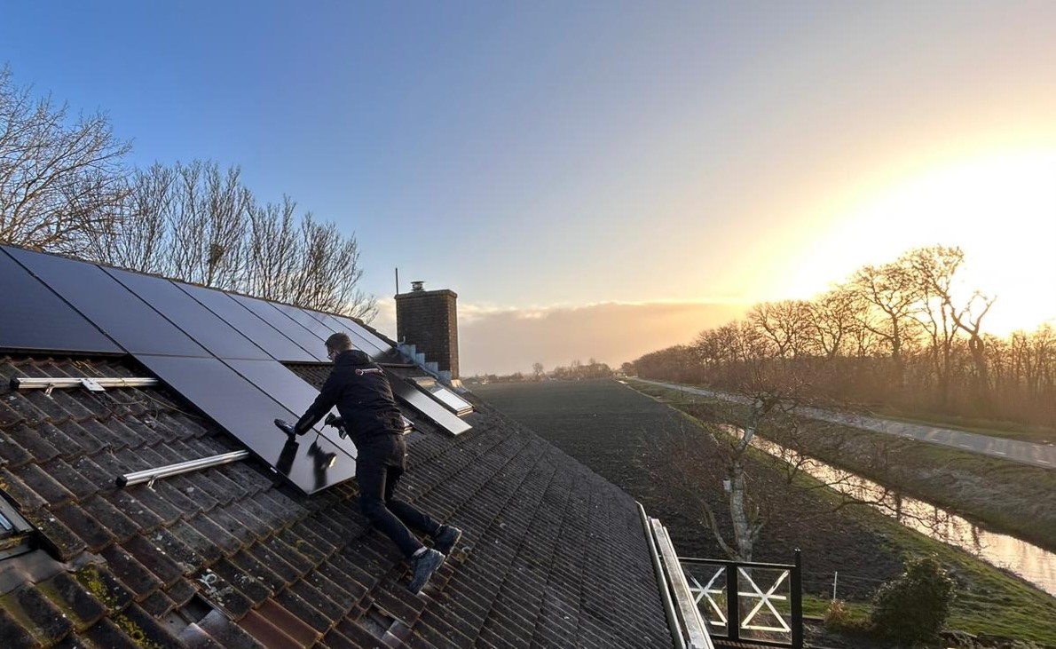 Laadpaal installatie voor elektrische voertuigen